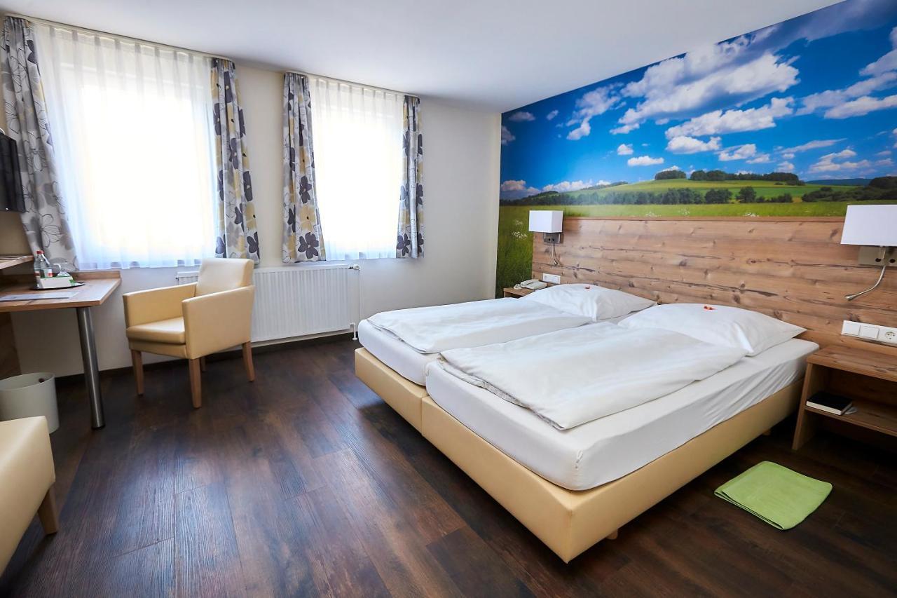 Hotel Rössle Trochtelfingen Exteriör bild